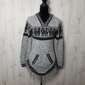 Kactus Artesanias • Hooded Alpaca Sweater